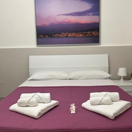 Apartments For Rent Катанія Екстер'єр фото