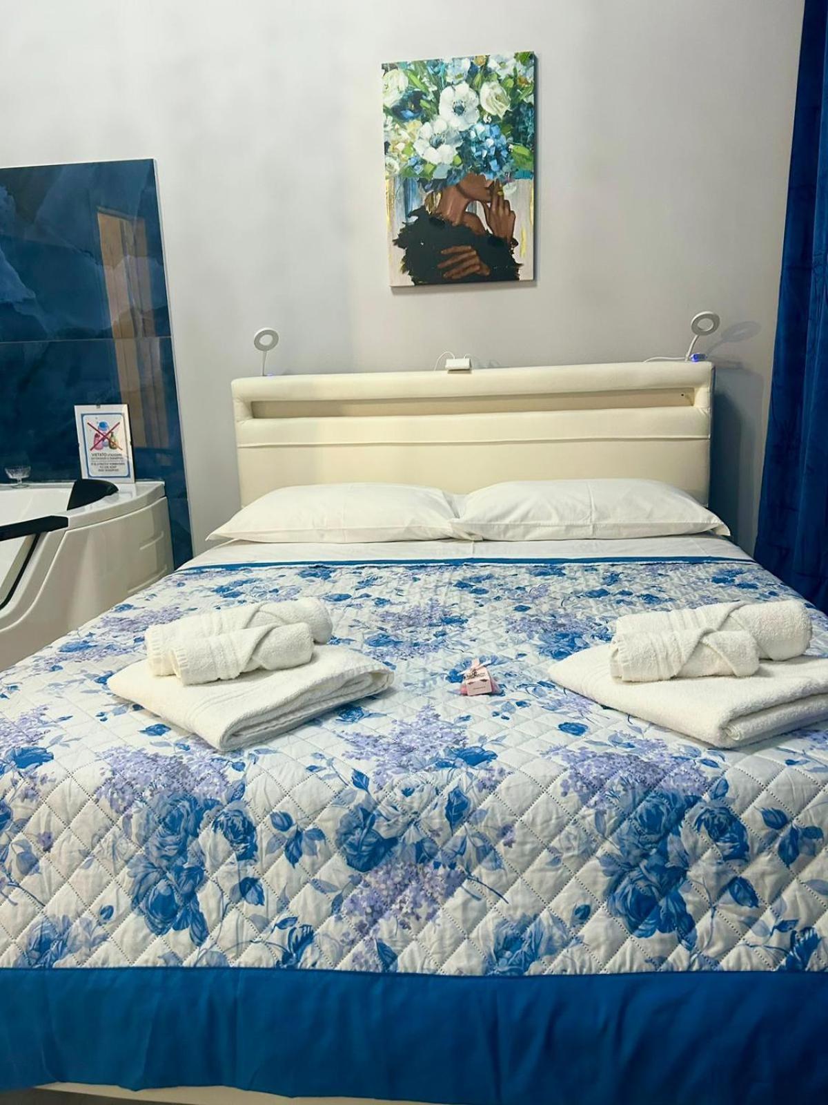 Apartments For Rent Катанія Екстер'єр фото